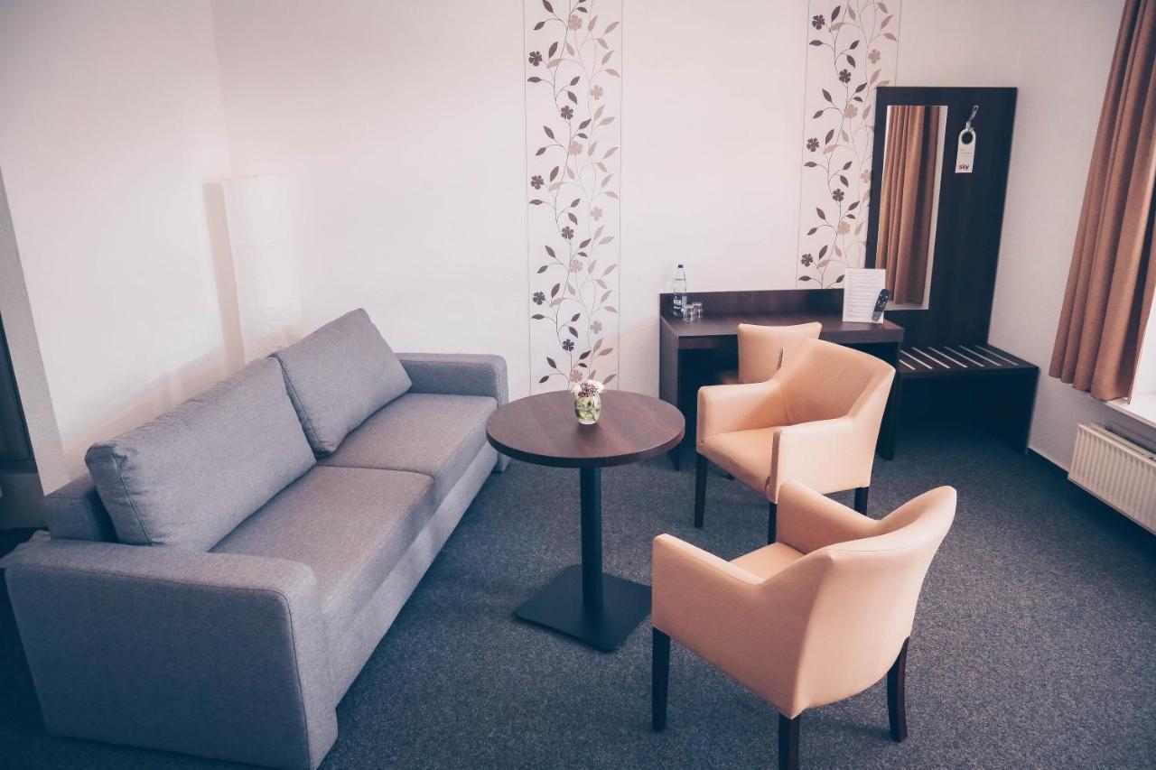 Hotel Zur Post Steimbke Kültér fotó