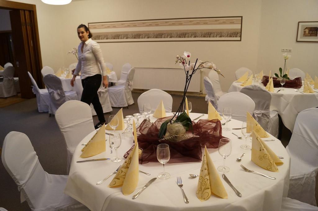 Hotel Zur Post Steimbke Kültér fotó